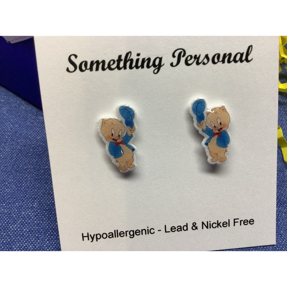 Porky Pig - Looney Tunes Inspired Stud Earrings - Gift Boxed - Chibi Cute